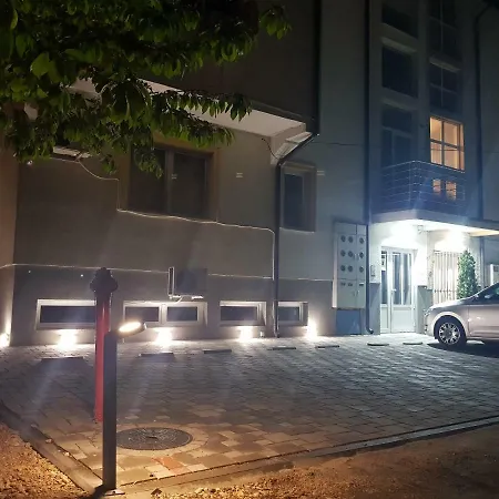 アパート Family *